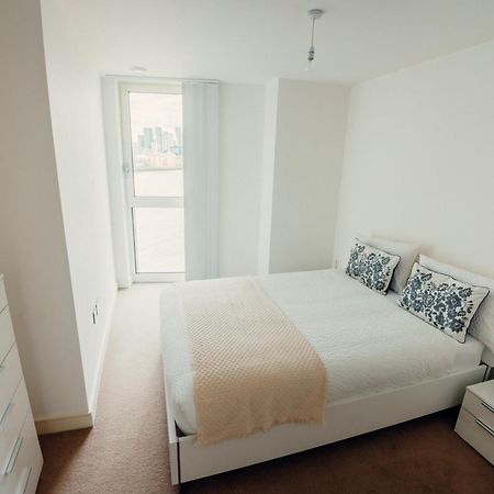 2 Bed Flat London Apartment Exterior photo